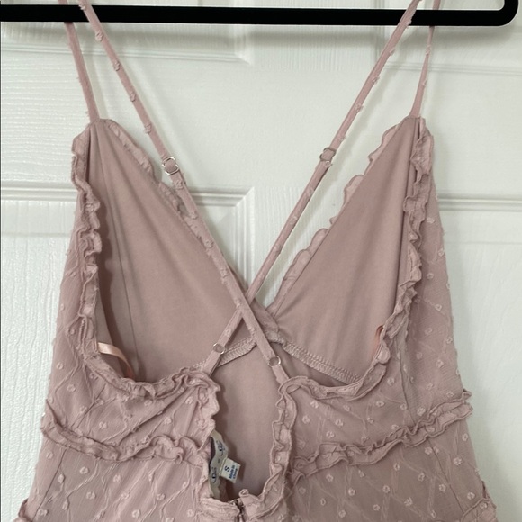 Pink Sleeveless Ruffle Dress - Picture 3 of 4